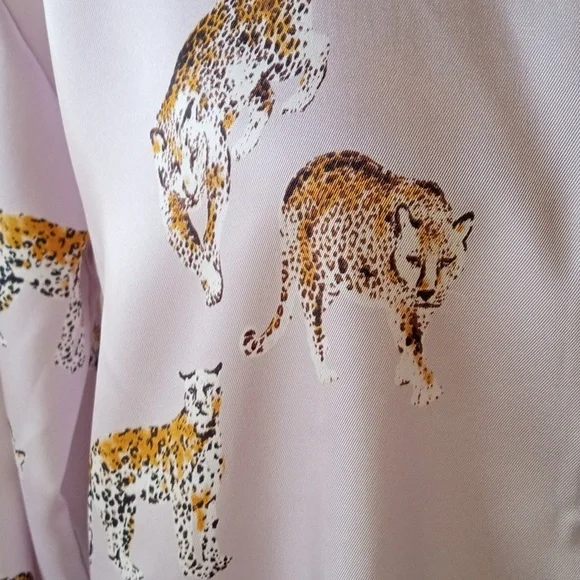 Zara button down animal leopard print long sleeves blouse top EUC - Picture 4 of 9